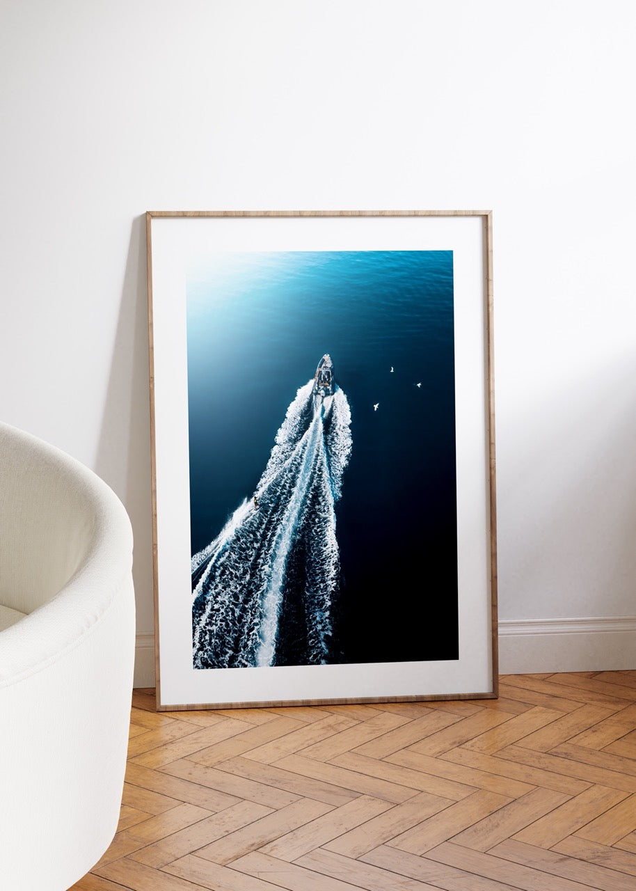 Art print set featuring tranquil water scenes for stylish interiors.