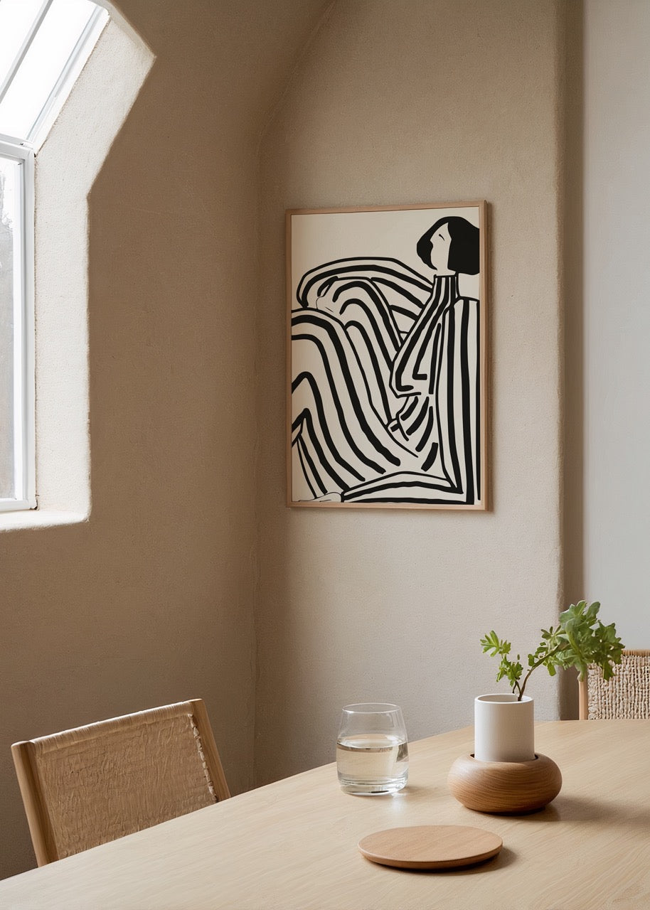 Elegant minimalist line art print featuring fluid black lines.